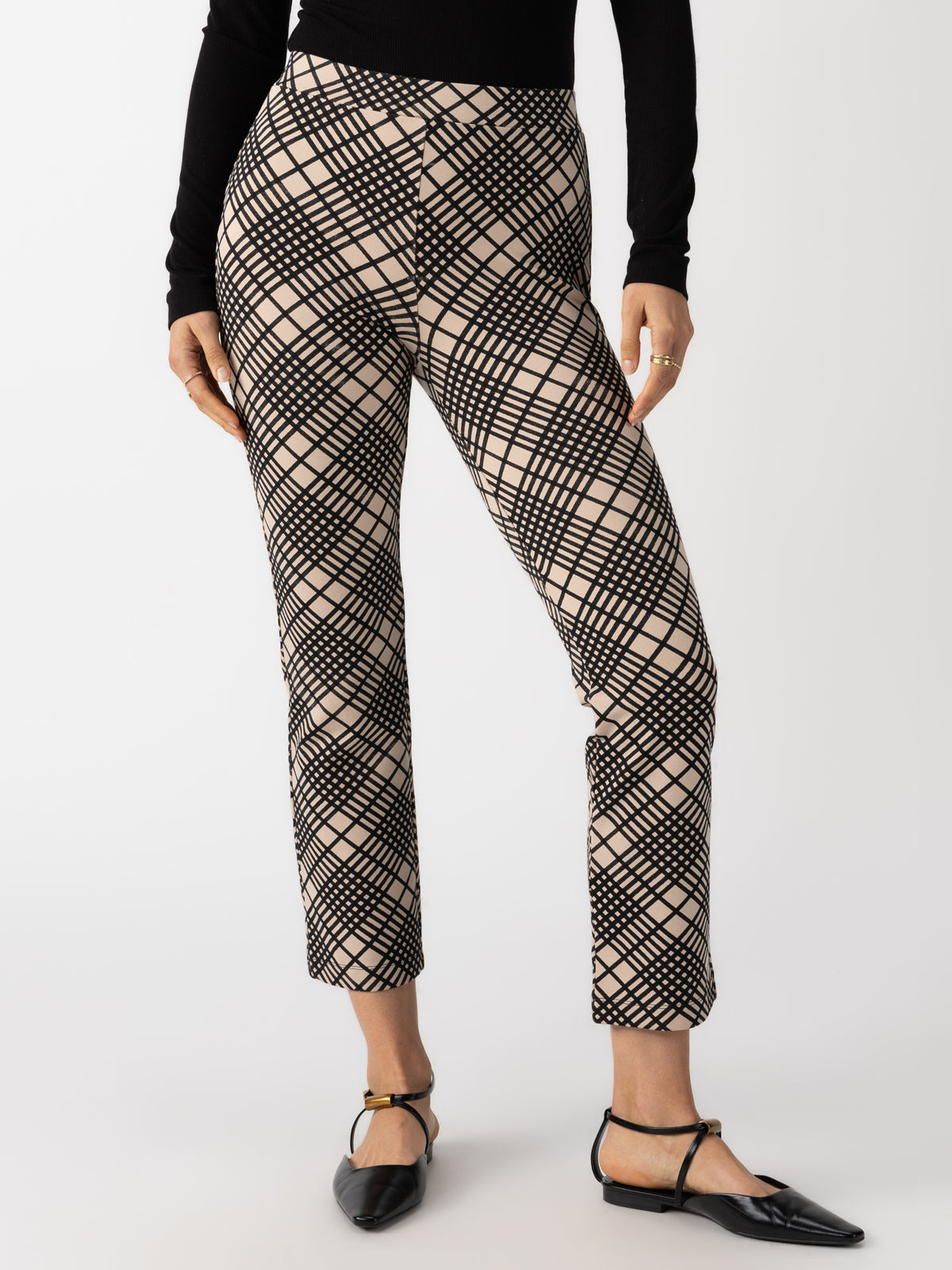 Sanctuary Carnaby Kick Crop in Graphic Plaid