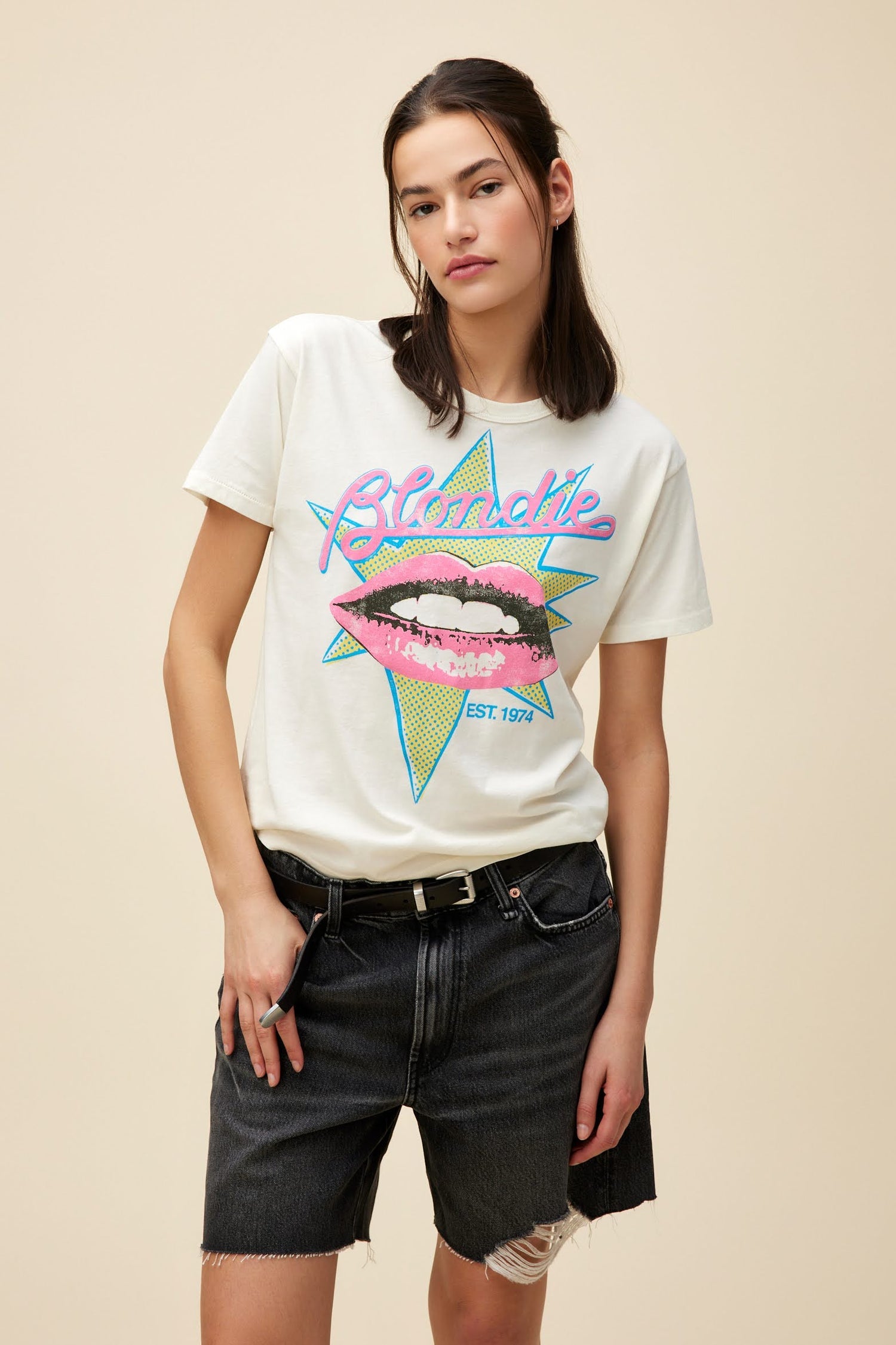 DAYDREAMER Blondie EST. 1974 Solo Tee