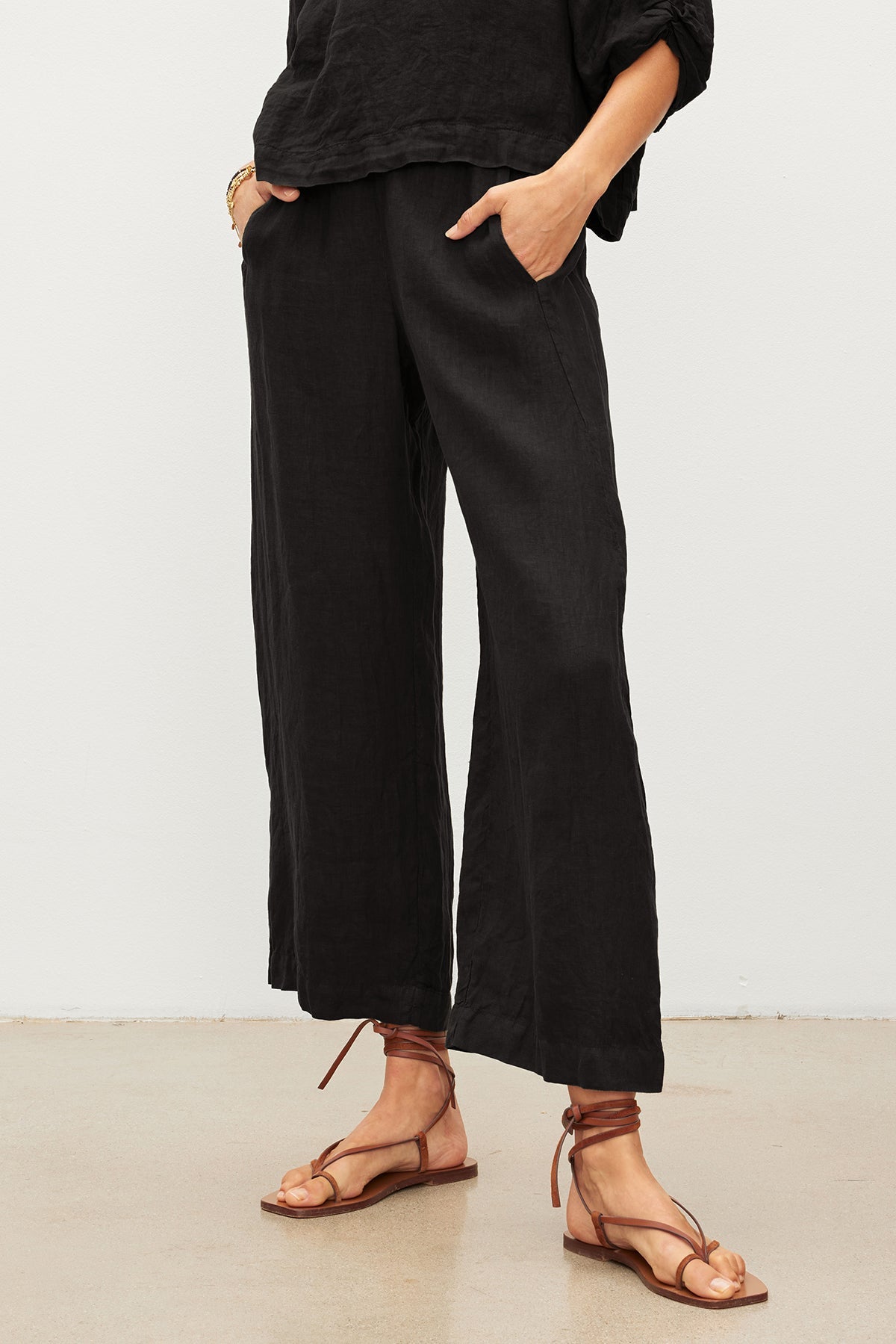 Velvet by Graham & Spencer Lola Pants