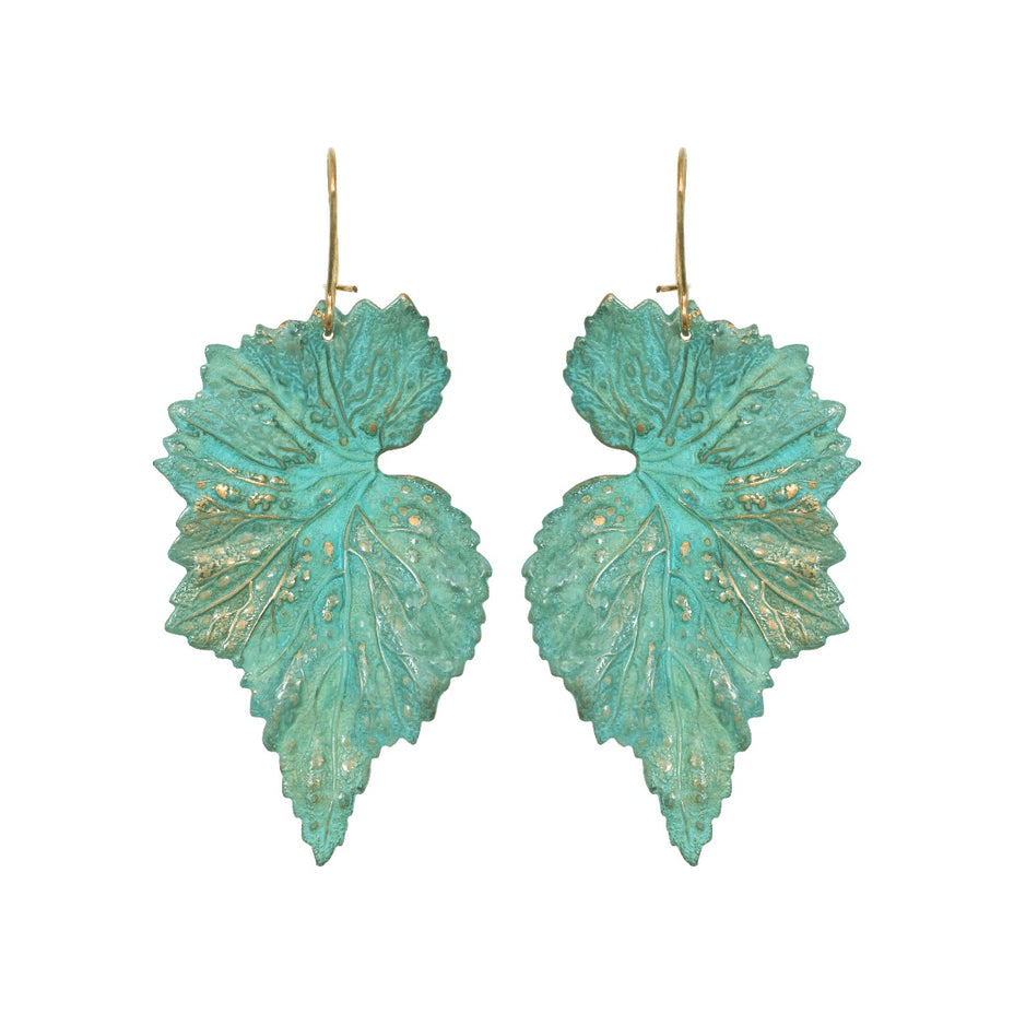 We Dream in Colour Begonia Vintage Earrings