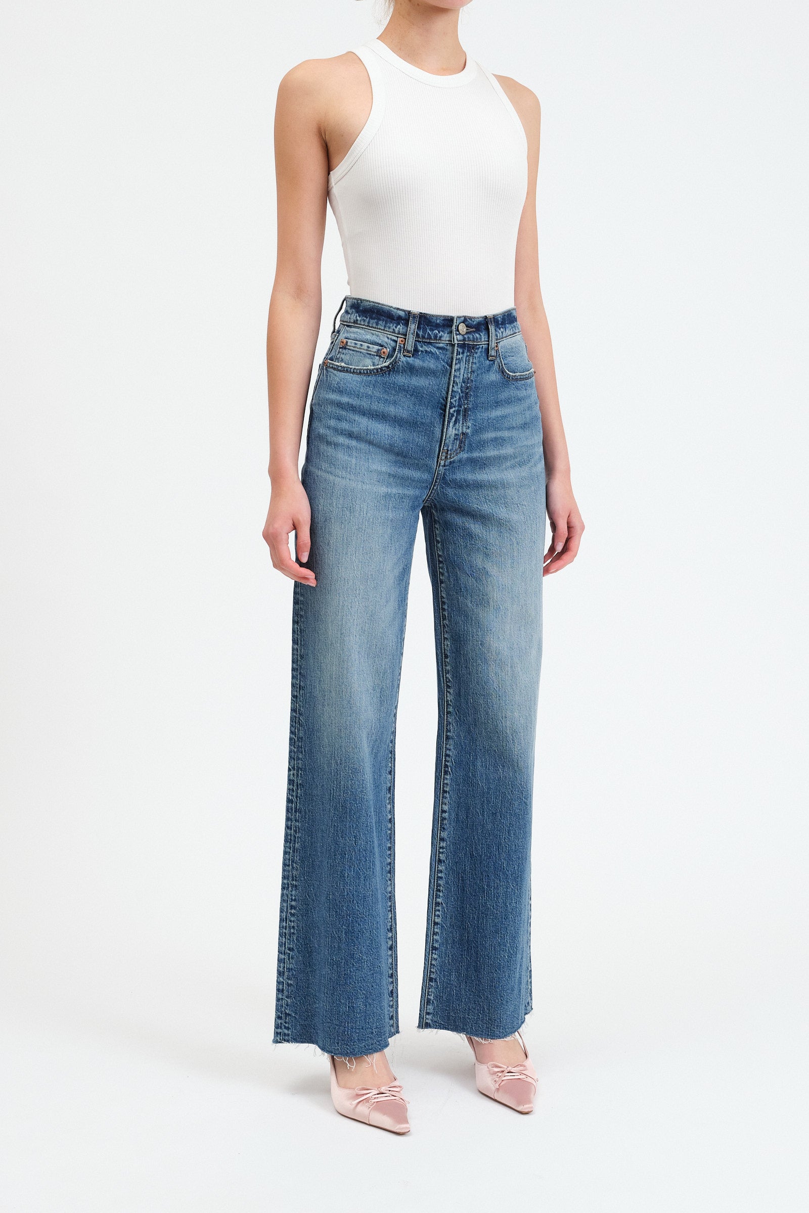 Daze Denim Far Out High Rise Wide Leg in Stunner