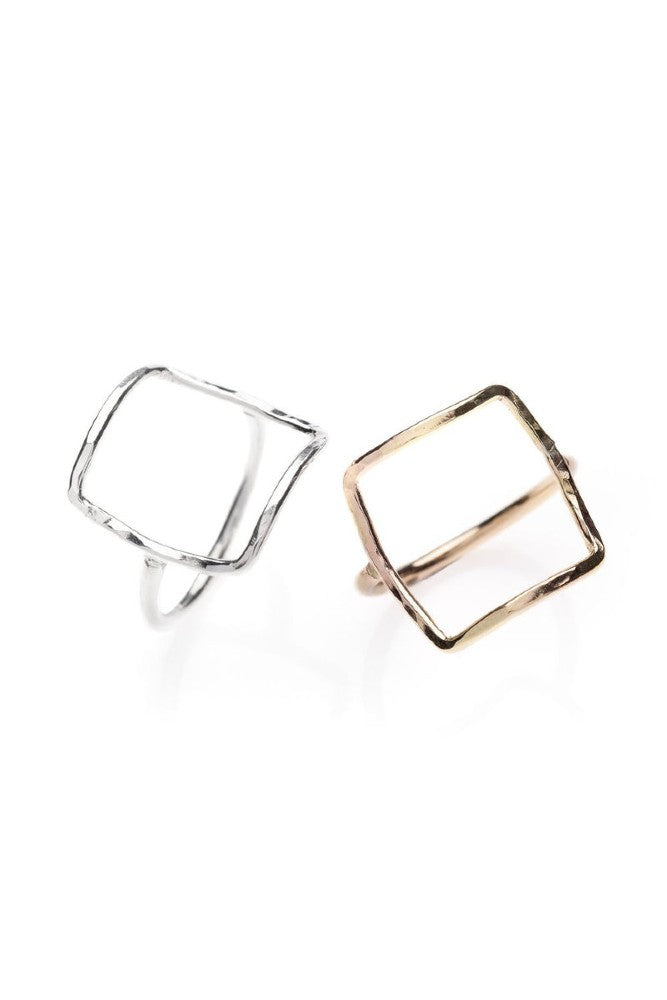 Kenda Kist Large Square Ring